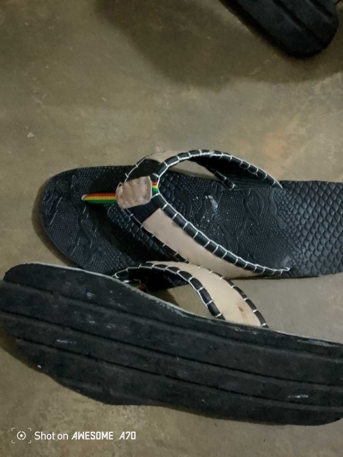 Sandal
